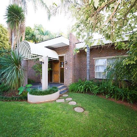 Evergreen Guesthouse Upington Exterior photo