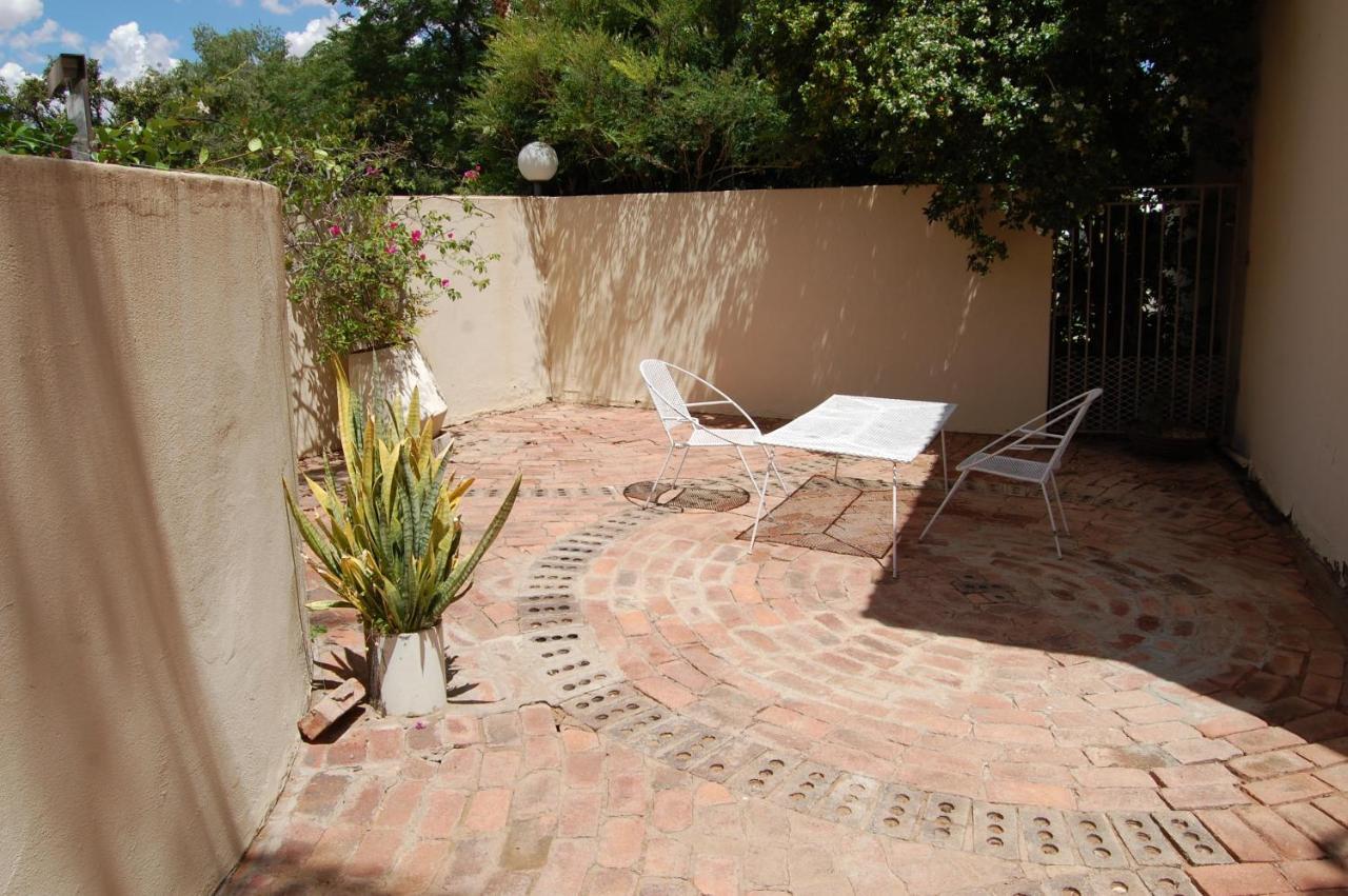 Evergreen Guesthouse Upington Exterior photo