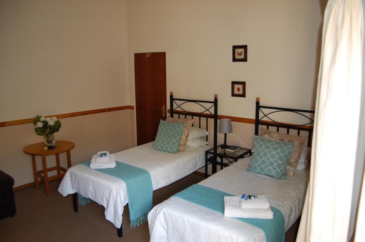 Evergreen Guesthouse Upington Exterior photo