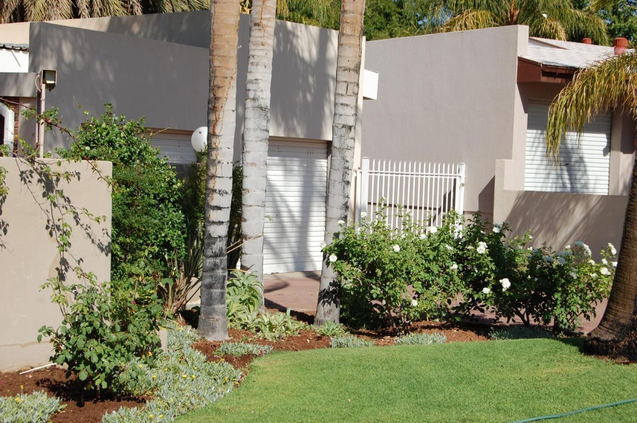 Evergreen Guesthouse Upington Exterior photo
