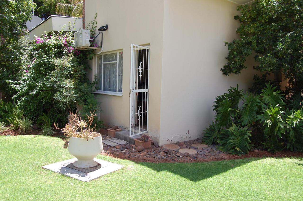Evergreen Guesthouse Upington Exterior photo